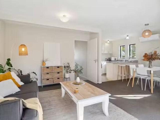 5/70 Waiwhetu Road, Waiwhetu, Lower Hutt City For Sale