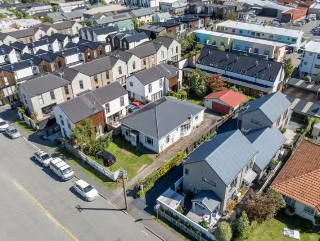 571 Manchester Street, St Albans, NZ 8014 House for Sale