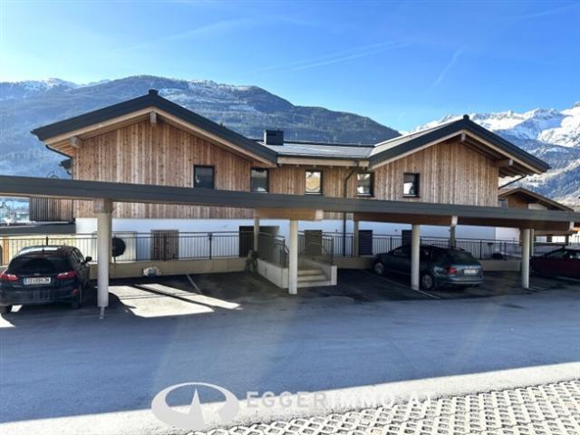 5723 Uttendorf  neuwertige Dachgeschoß Wohnung, ca. 71m², großer Balkon, Weitblick, Carport, Freistellplatz, Lift im Haus