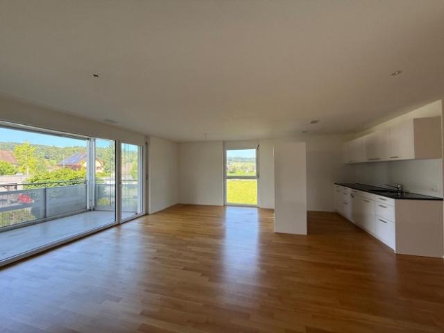 5737 Oberkulm | MODERN MIT GROSSEM BALKON, WEITSICHT UND LIFT