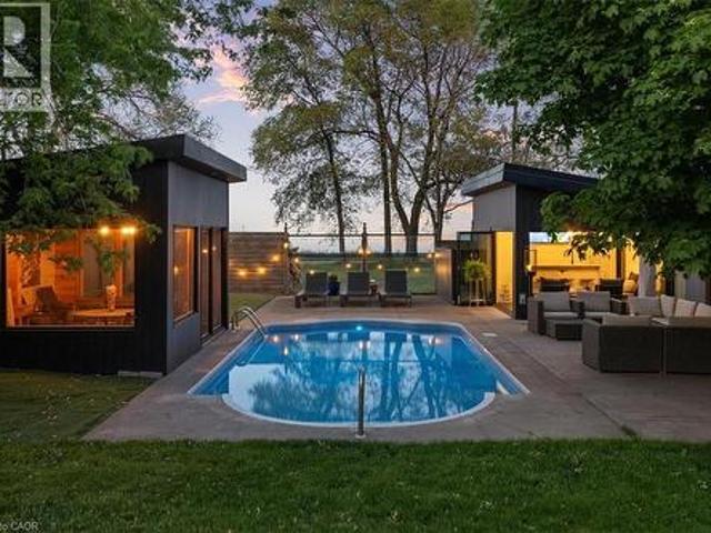 573 Beach Boulevard, Hamilton, ON, L8H 6X8 house for sale | Listing ID 40833 | Royal LePage