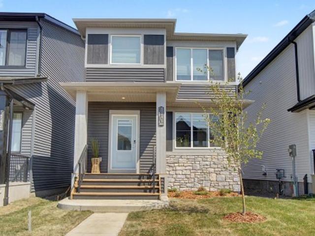 5745 Hawthorn Common Sw, Edmonton, AB, T6X 3K8 house for sale | Listing ID E4499 | Royal LePage