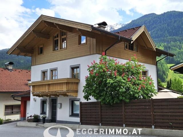 5741 Neukirchen sehr gepflegtes, geräumiges Einfamilienhaus mit viel Potential in Zentrumsnähe ! Garage, Einliegerwohnung ! Carport !