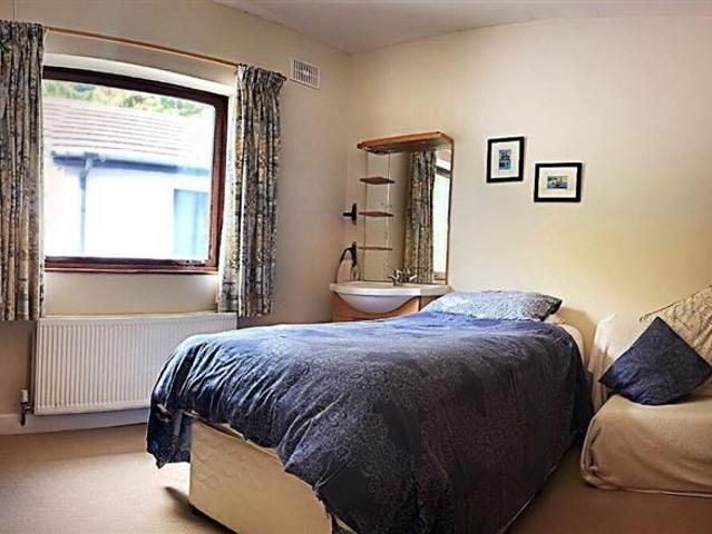 575,000 | Lisheen Road, Manor Kilbride, Blessington, Wicklow REA Murphy 5004 MyHome. Ie Residential