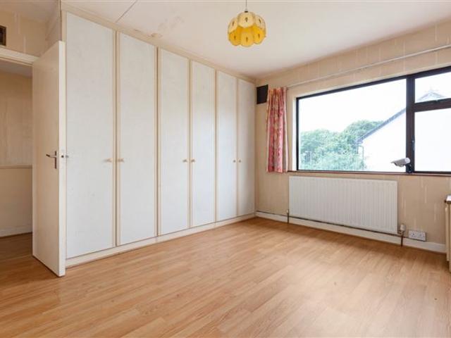 575,000 | 12 Albert College Park, Glasnevin, Dublin 9 DNG Phibsboro 5011 MyHome. Ie Residential