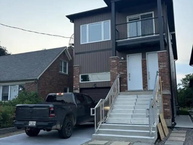 576 GUELPH STREET