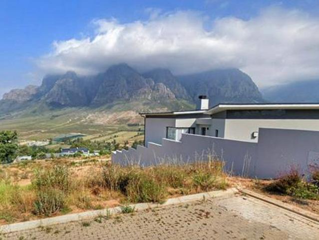 576 m² Land available in Johannesdal