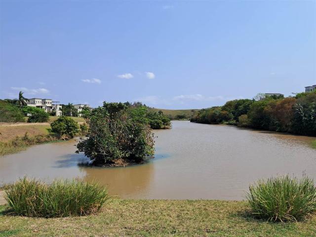 576 m² Land available in Palm Lakes Estate