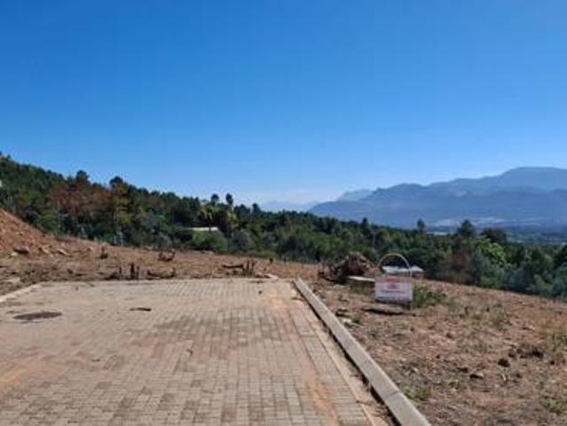 576 m² Land available in Pniel