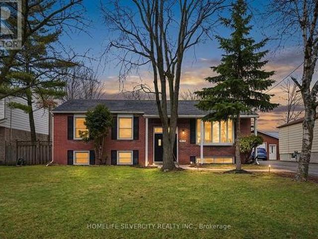 578 Trafford Crescent, Oakville, ON, L6L 3T3 house for sale | Listing ID W13490 | Royal LePage