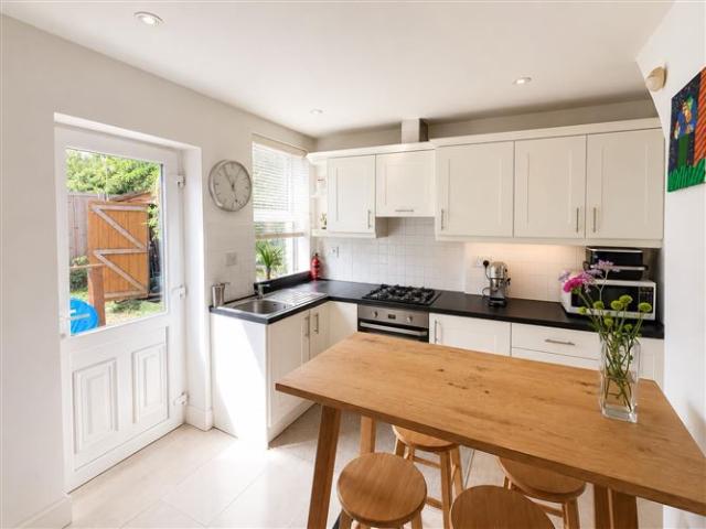579,000 | 12 Sallynoggin Villas, Glenageary Road Upper, Glenageary, County Dublin Churches Estate Agent 5019 MyHome. Ie Residential