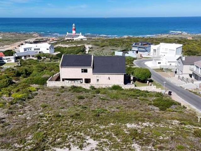 580 m² Land available in Agulhas