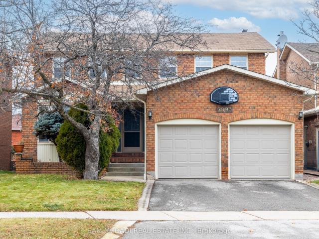 5816 Greensboro Drive