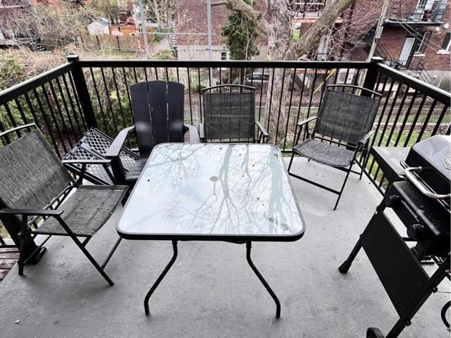 5818 Av. McLynn