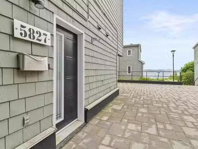 5827 Gainsborough Place, Halifax, NS, B3K 5R7 townhouse for.