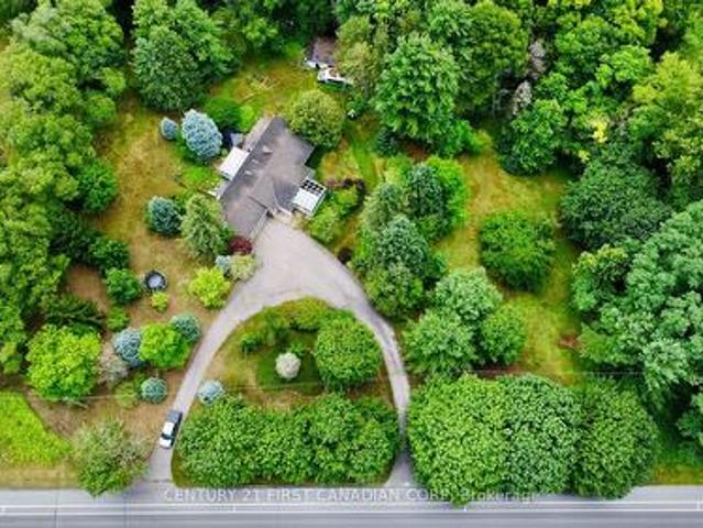 5820 Sunset Road, Central Elgin Union, ON, N0L 2L0 house for sale | Listing ID X13595 | Royal LePage