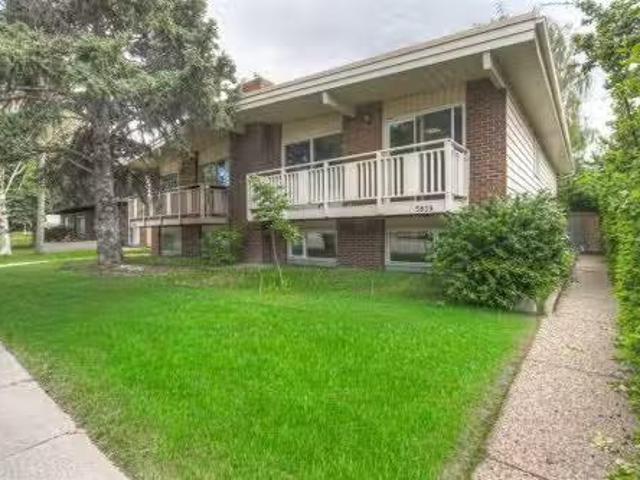 5839 66 Avenue Nw, Calgary, AB, T3A 2A8 house for sale List.