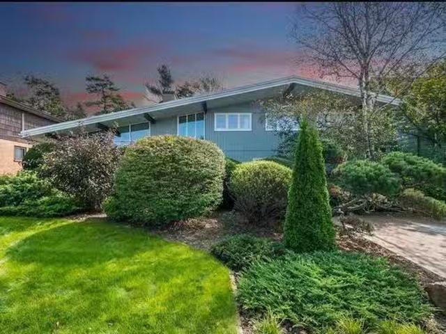 5830 Chain Rock Drive, Halifax, NS, B3H 1A1 Luxury House for.