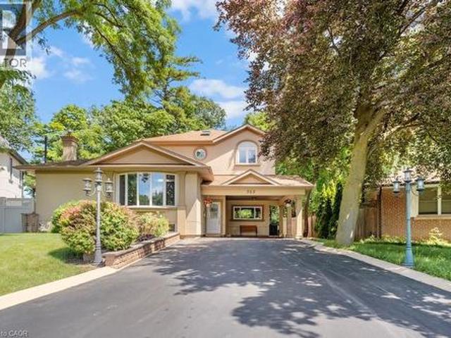 583 Stephens Crescent, Oakville, ON, L6K 1Y2 house for sale | Listing ID 40847 | Royal LePage