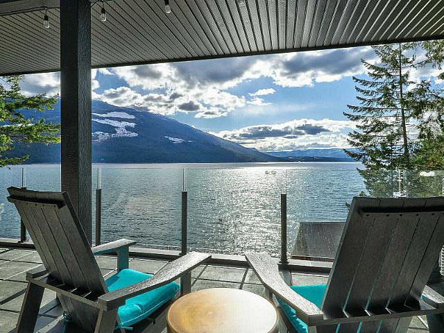 5846 Sunnybrae canoe Point Rd, Tappen, Bc