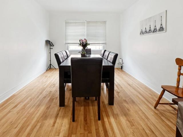 5847 Av. Trans Island Montréal Côte des Neiges, QC H3W