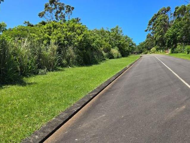 584 m² Land available in Sea Park