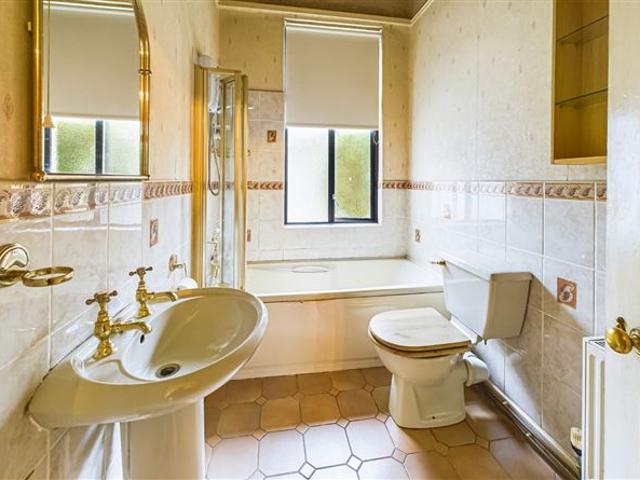 585,000 | Dunowen, Passage Road, Waterford City, Co. Waterford DNG Reid & Coppinger 4871 MyHome. Ie Residential