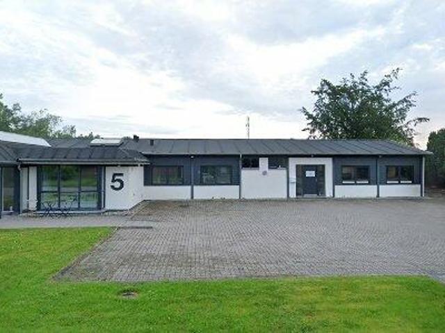 586 m2 kontor, lager, lager til salg i Gistrup