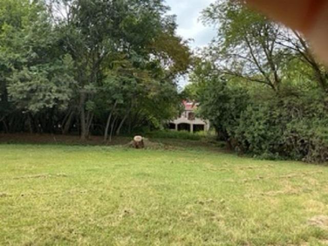 586 m² Land available in Westlake Estate