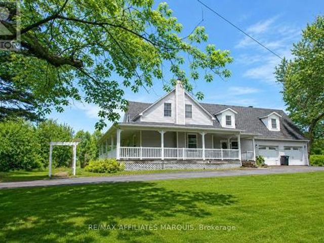 5870 Roger Stevens Drive, Montague, ON, K7A 4S6 house for lease | Listing ID X13620 | Royal LePage