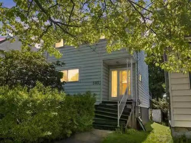 5880 Livingstone Street, Halifax, NS, B3K 2C3 house for sale.
