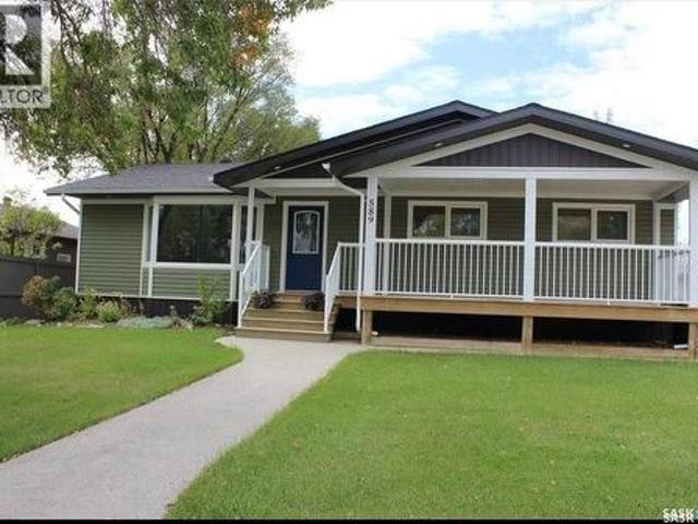 589 Poplar Crescent, Shaunavon, SK, S0N 2M0 house for sale | Listing ID SK993643 | Royal LePage