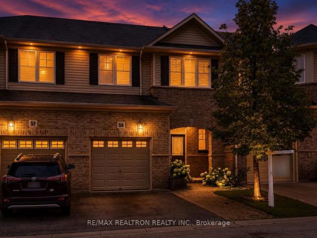 58 3275 Stalybridge Drive, Oakville | 3Beds/4Bath, Townhouse, $1,099,800 | Condos. Ca