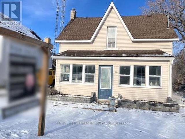 58 Bedford Street, Westport, ON, K0G 1X0 house for sale | Listing ID X11921 | Royal LePage
