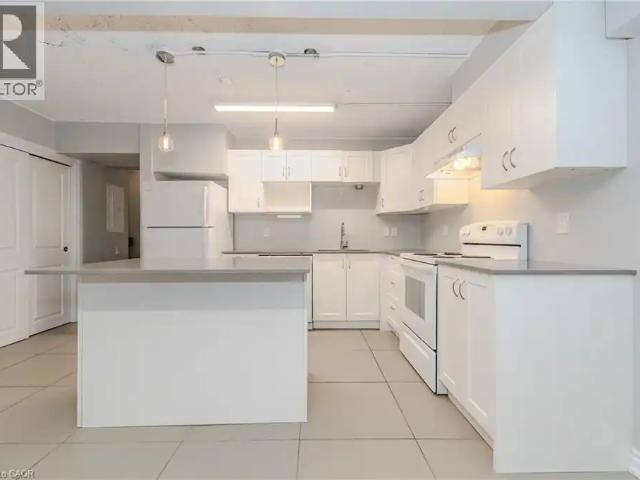 58 BEVERLY Street Unit# 101
