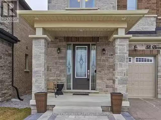 58 Busato Drive, Whitchurch Stouffville, ON, L4A 4V4 house f.