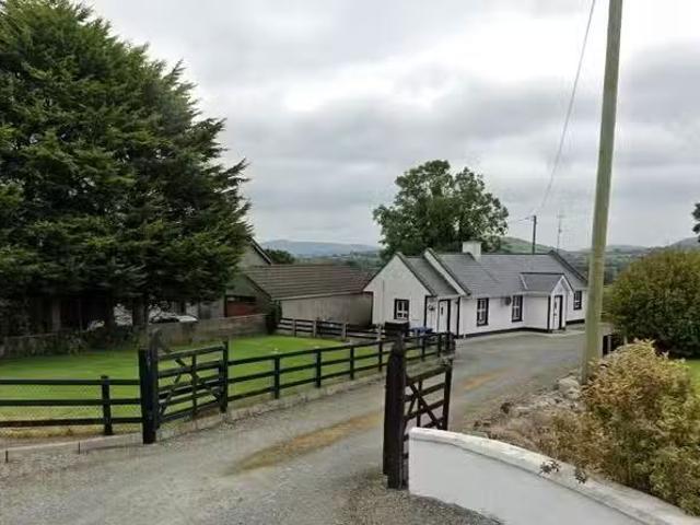 58 Carrickbroad Road