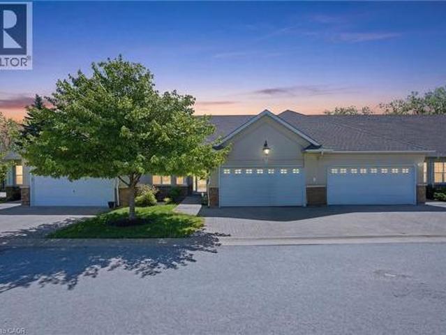 58 Glendale Avenue Unit# 12, St. Catharines, ON, L2T 2J3 condo for sale | Listing ID 40836 | Royal LePage