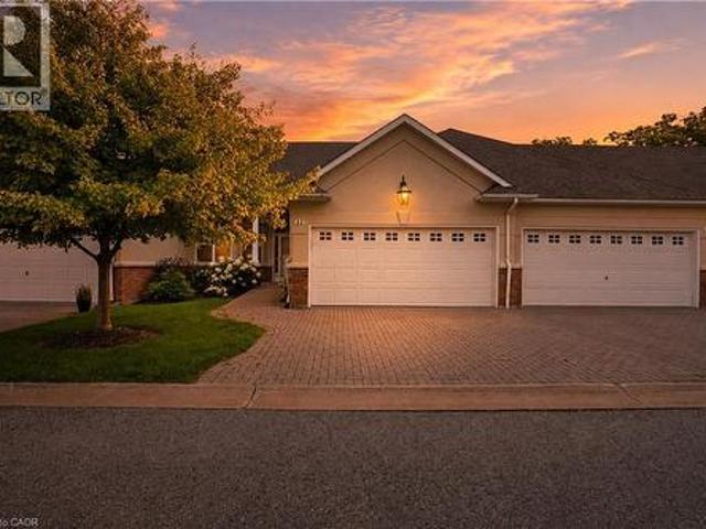 58 Glendale Avenue Unit# 12, St. Catharines, ON, L2T 2J3 townhouse for sale | Listing ID 40855 | Royal LePage