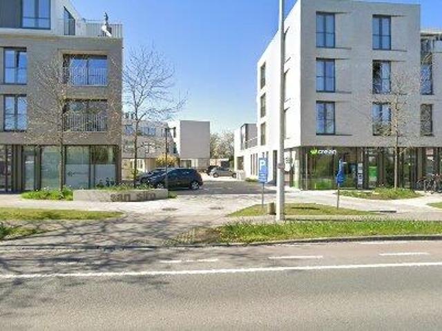 55 m2 office space for rent in Brugge
