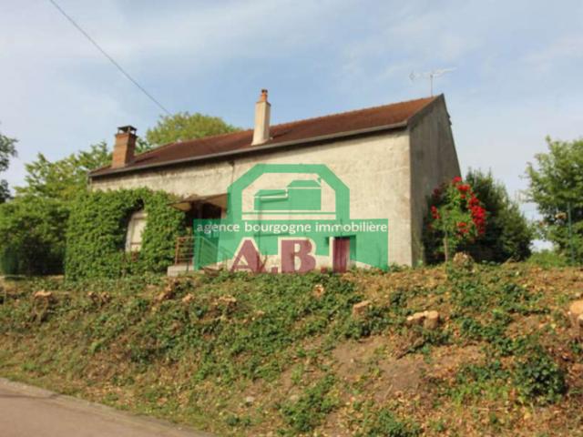 58, Maison de Campagne indépendante, habitable de suite sur