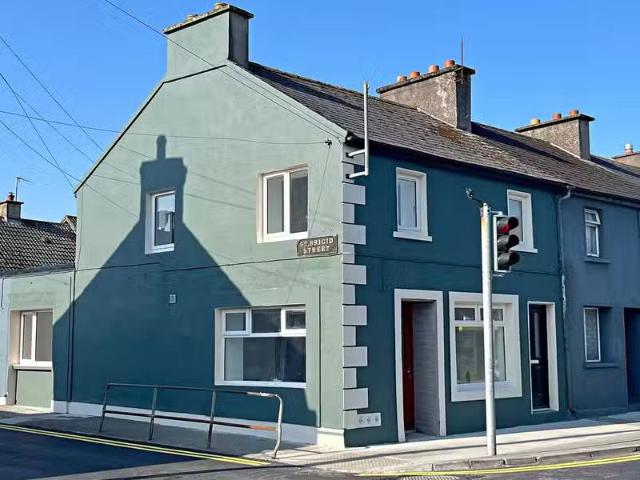58 O'Connell Street, Dungarvan, Co. Waterford, X35Y036 is for.