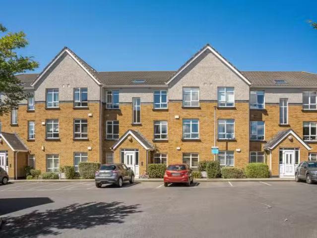 58 Parklands Court, D24 K138, Ballycullen, Dublin 24 is for sale