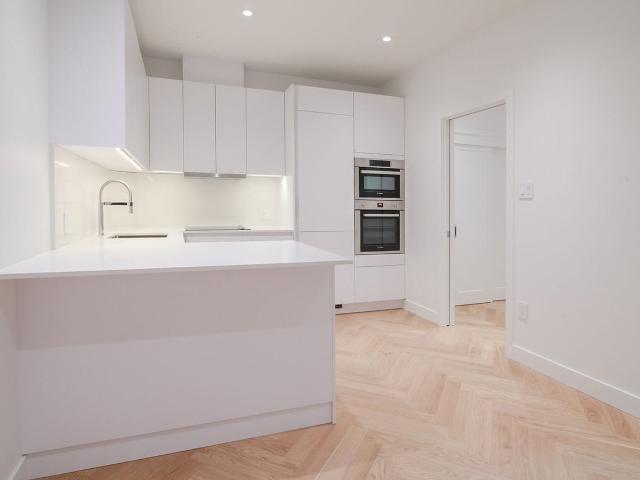 590 Outremont 3 Bedroom Apartment for Rent at 590 Av Outremont, Montréal, QC H2V 3M6 Outremont