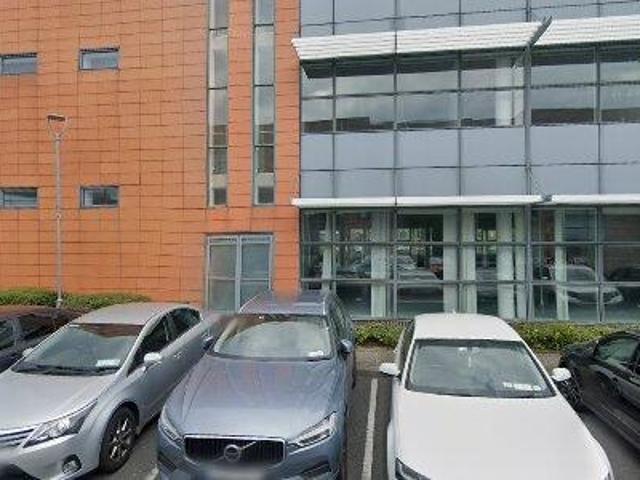 590 m2 office space for sale in Dublin 12
