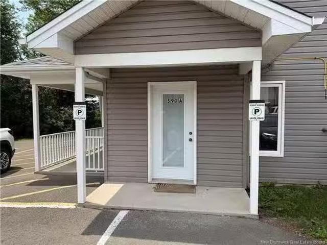 590A Gauvin St, Dieppe, NB, E1A 0R8 commercial for lease Li.