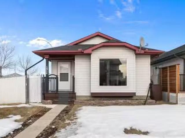 5914 162A Avenue, Edmonton, AB, T5Y 2W2 house for sale List.