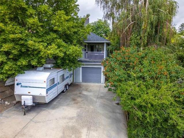 5918 Kennedy Street, Summerland, BC, V0H 1Z1 house for sale | Listing ID 10354 | Royal LePage