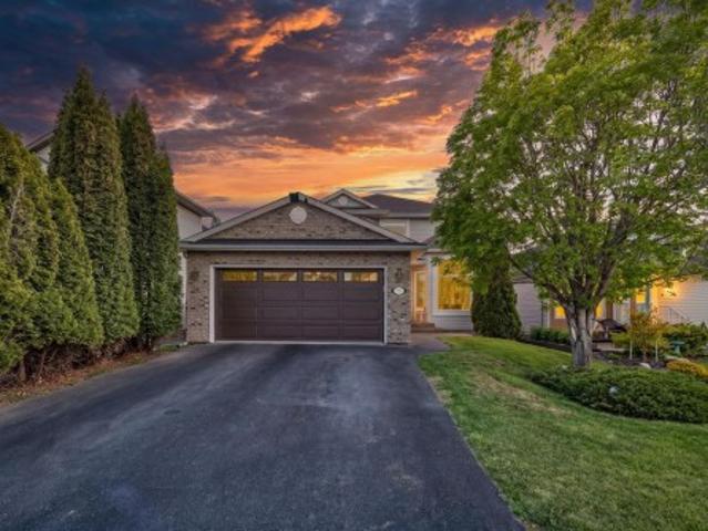 591 Byrne Crescent, Edmonton, AB, T6W 1E7 house for sale | Listing ID E4493 | Royal LePage