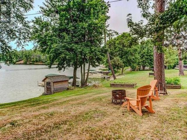 592 A Lake Road, St. Charles, ON, P0M 2W0 house for sale | Listing ID 2129 | Royal LePage